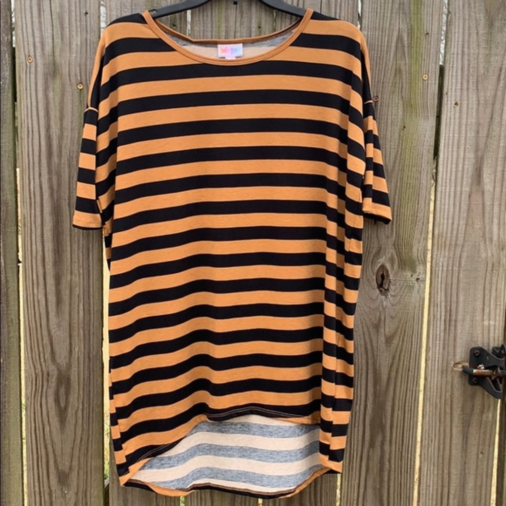 XS Striped LuLaRoe Irma